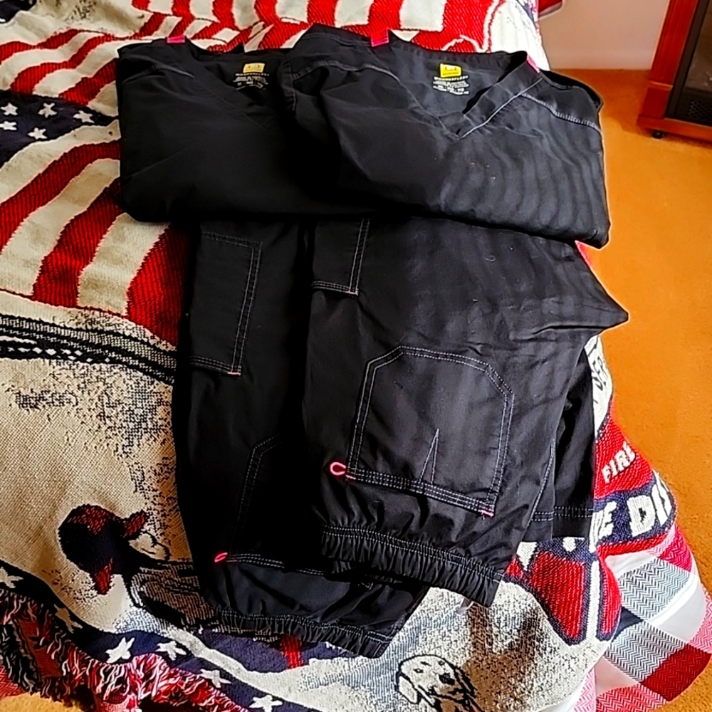 Wonder Wink Scrub sets XL